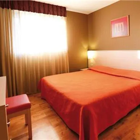 La Du Lac- Studio For 2 People 1 דירה דיבון-לה-באן